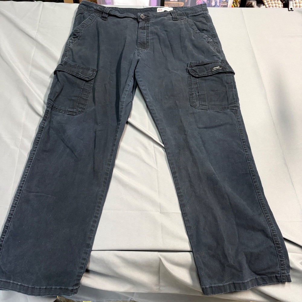 Wrangler Relaxed Fit Cargo Pants Mens 36x30 Navy Blue Cotton Stretch‎ 1070ABWBL